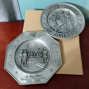 2 Sexton United States Of America 9" Pewter Wall Hanging Plates 1972, Spirit '76